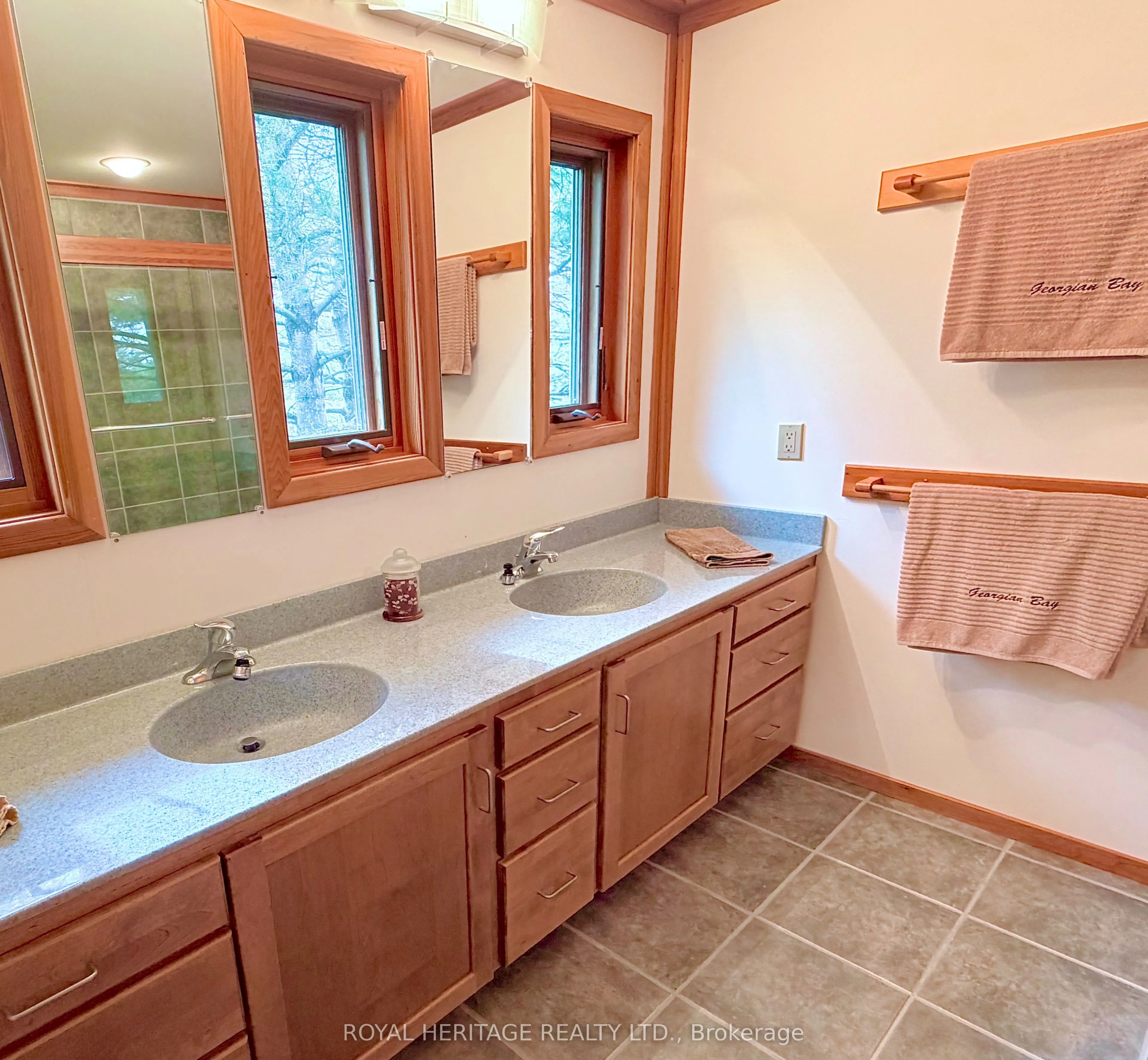 7224 ISLAND 630 GEORGIAN BAY