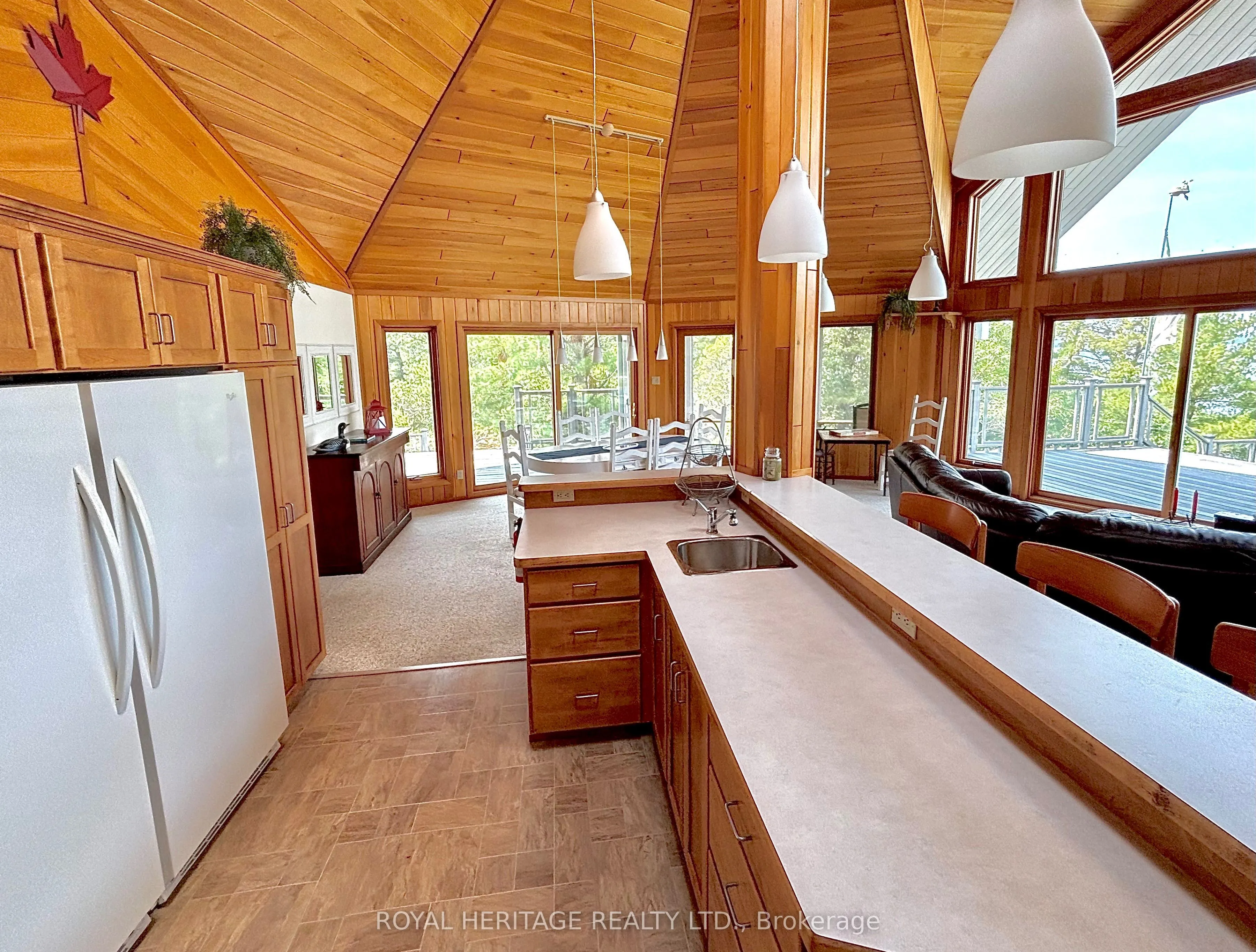 7224 ISLAND 630 GEORGIAN BAY