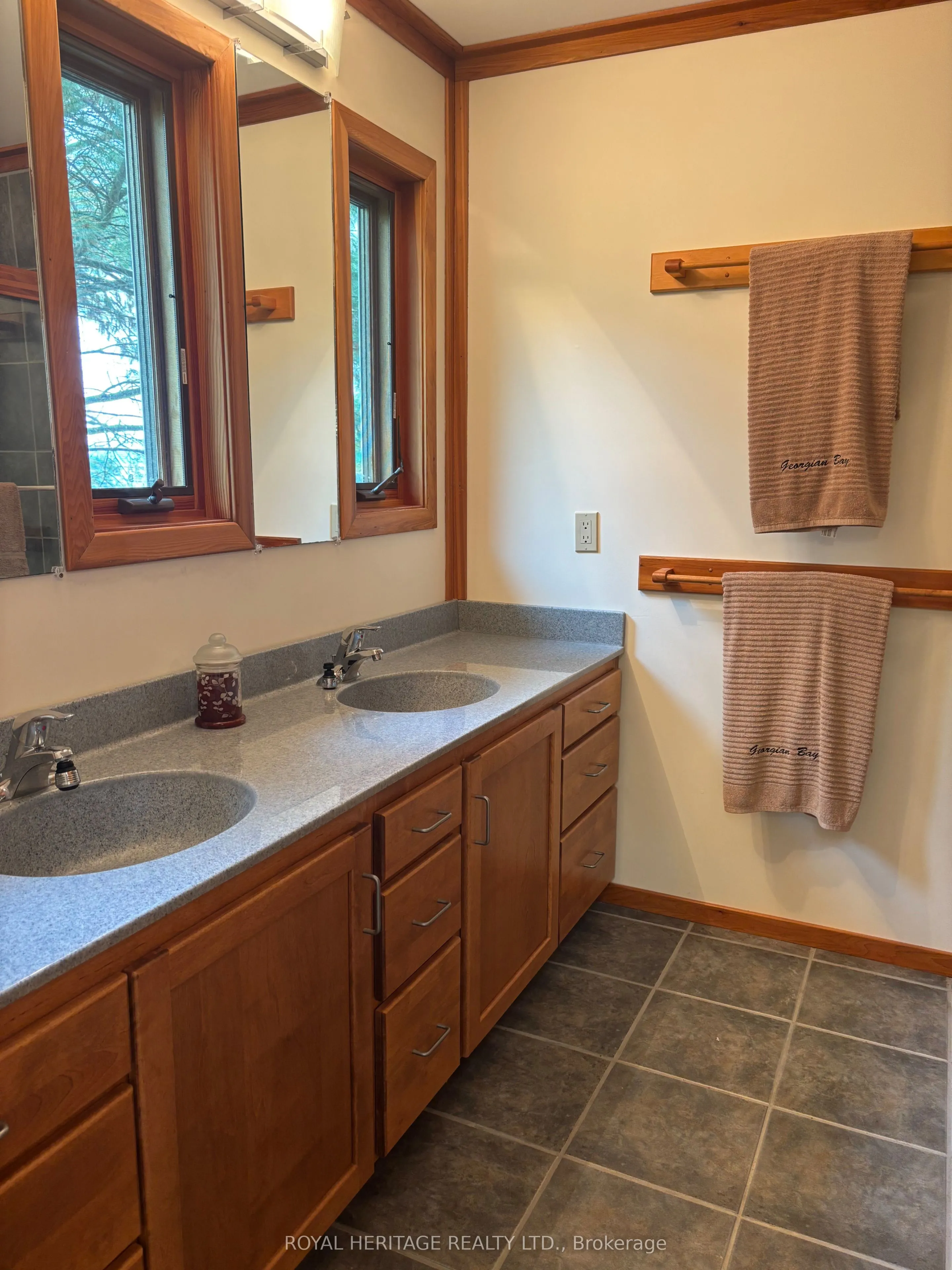 7224 ISLAND 630 GEORGIAN BAY