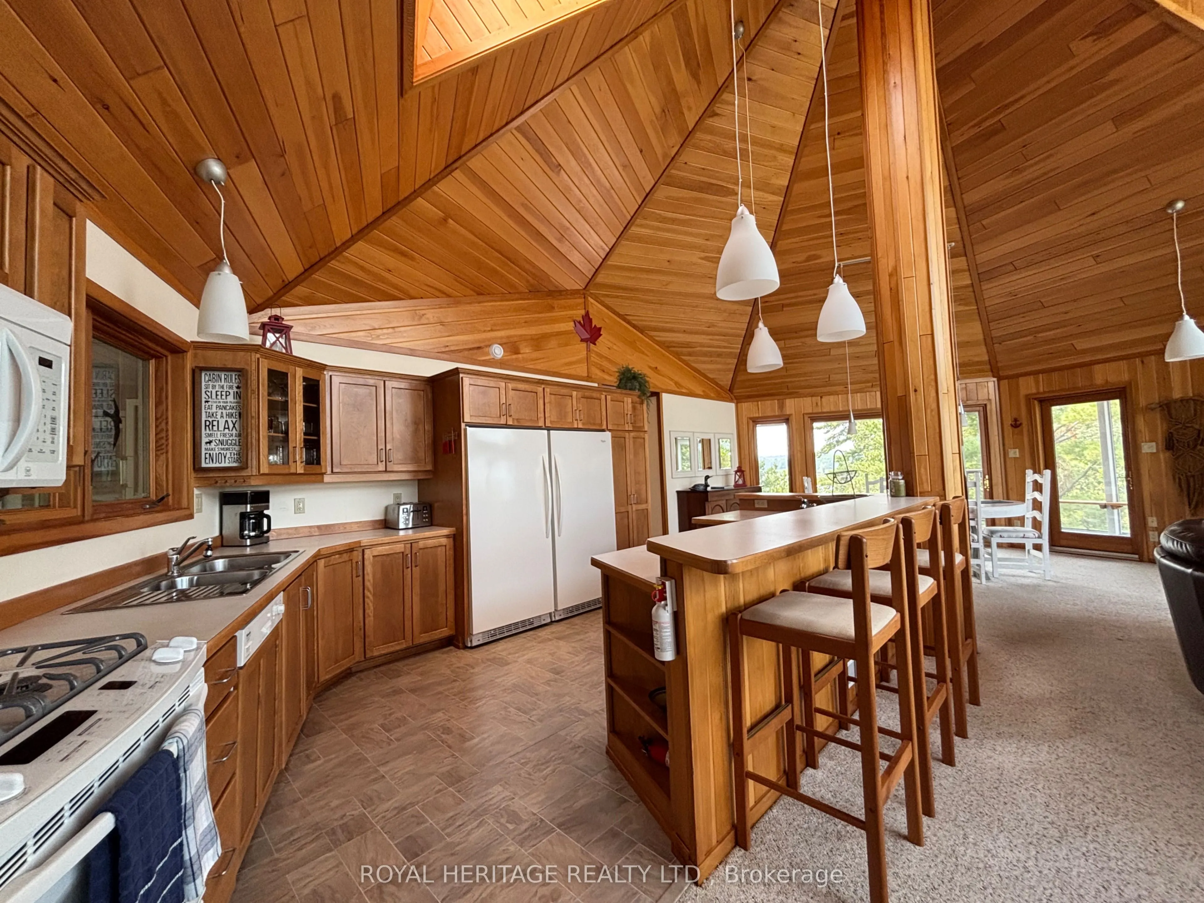 7224 ISLAND 630 GEORGIAN BAY