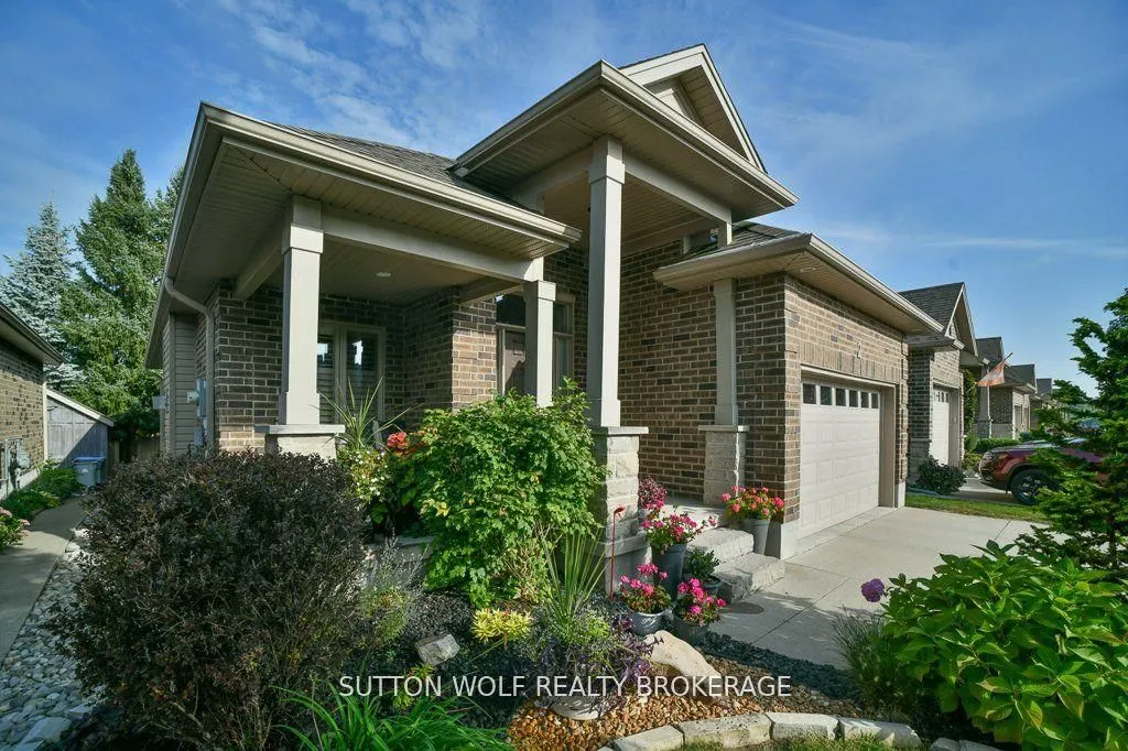 295 Mogg Street, #2