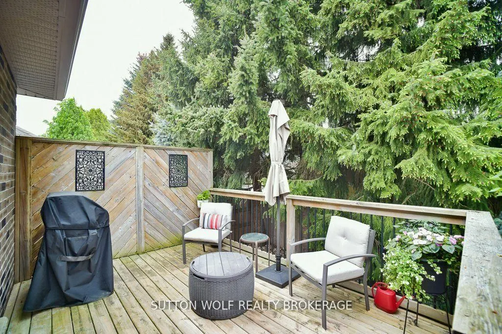 295 Mogg Street, #2