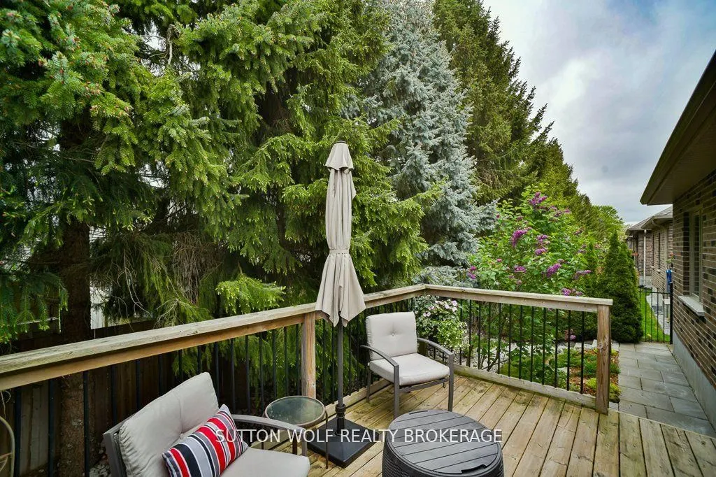 295 Mogg Street, #2