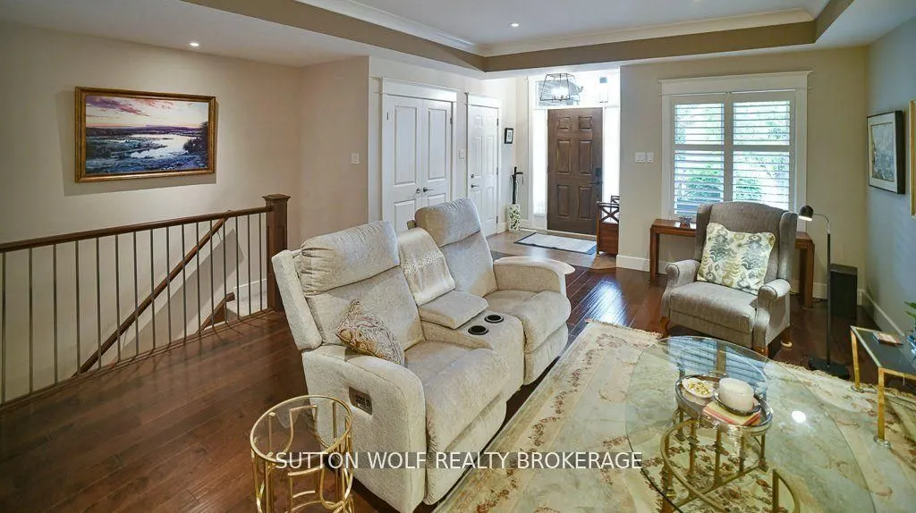 295 Mogg Street, #2