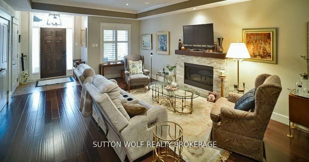 295 Mogg Street, #2