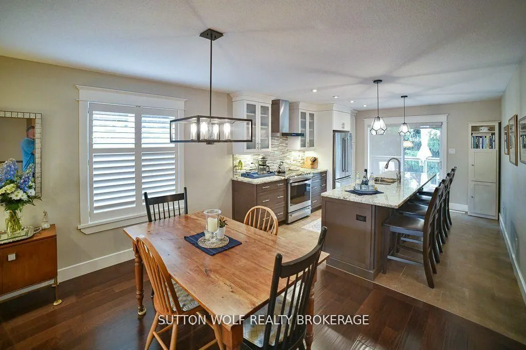 295 Mogg Street, #2