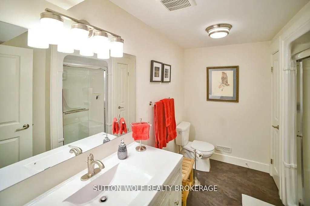 295 Mogg Street, #2