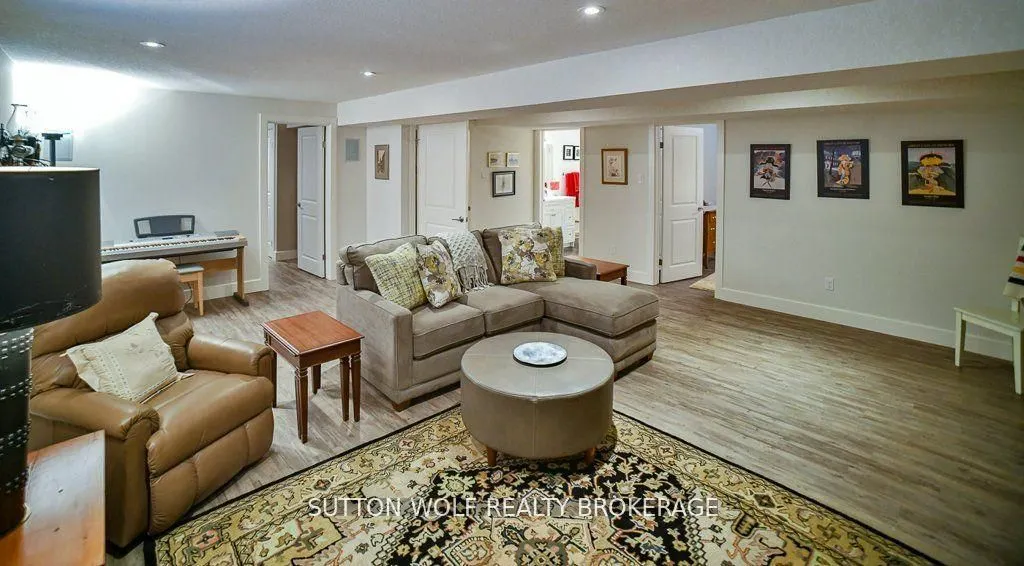 295 Mogg Street, #2