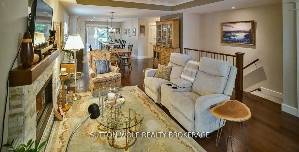 295 Mogg Street, #2