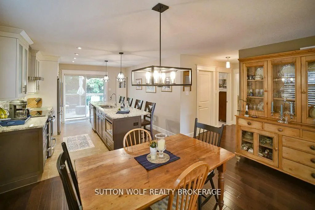 295 Mogg Street, #2