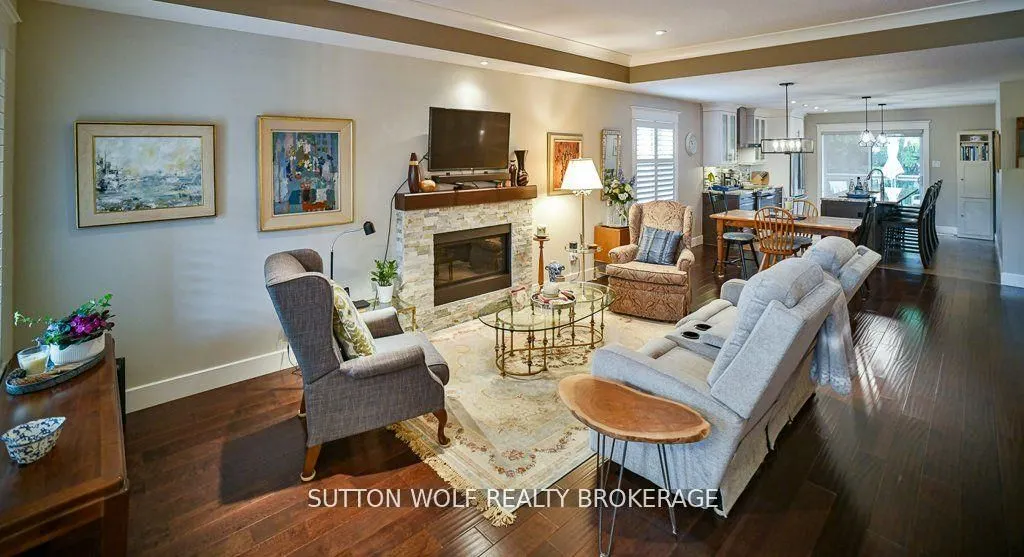 295 Mogg Street, #2