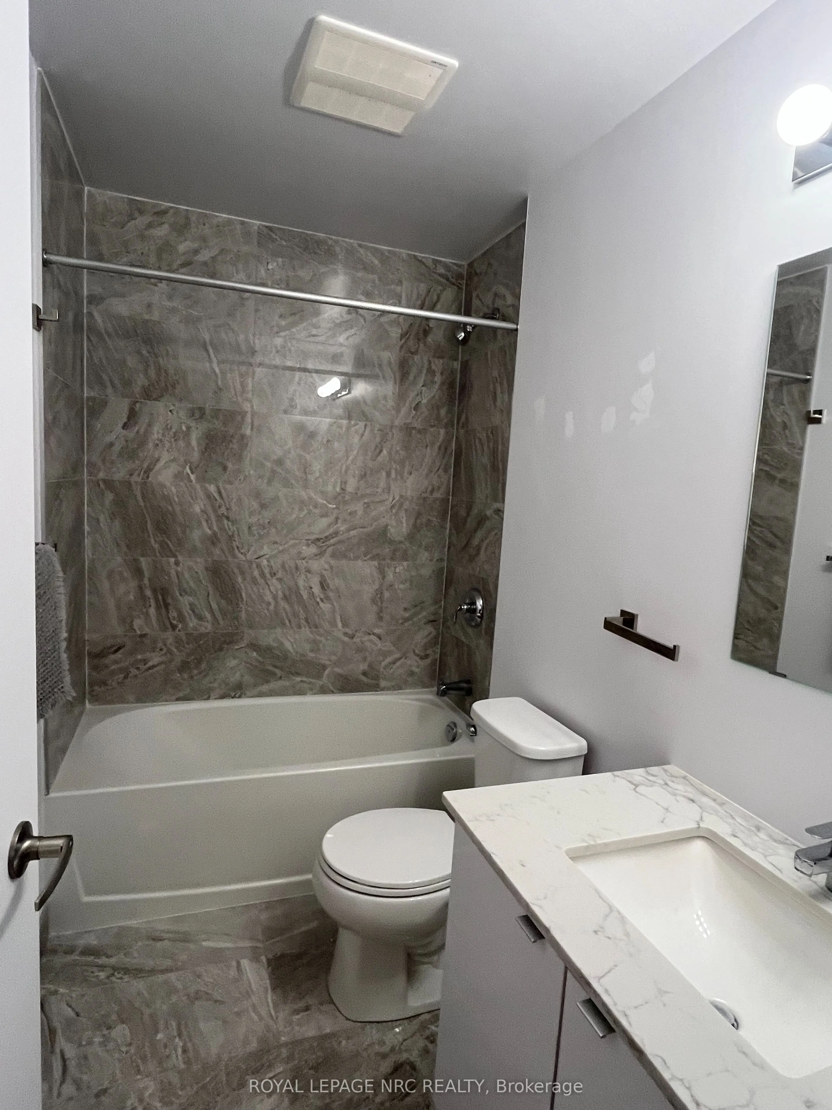 7711 GREEN VISTA Gate, #722