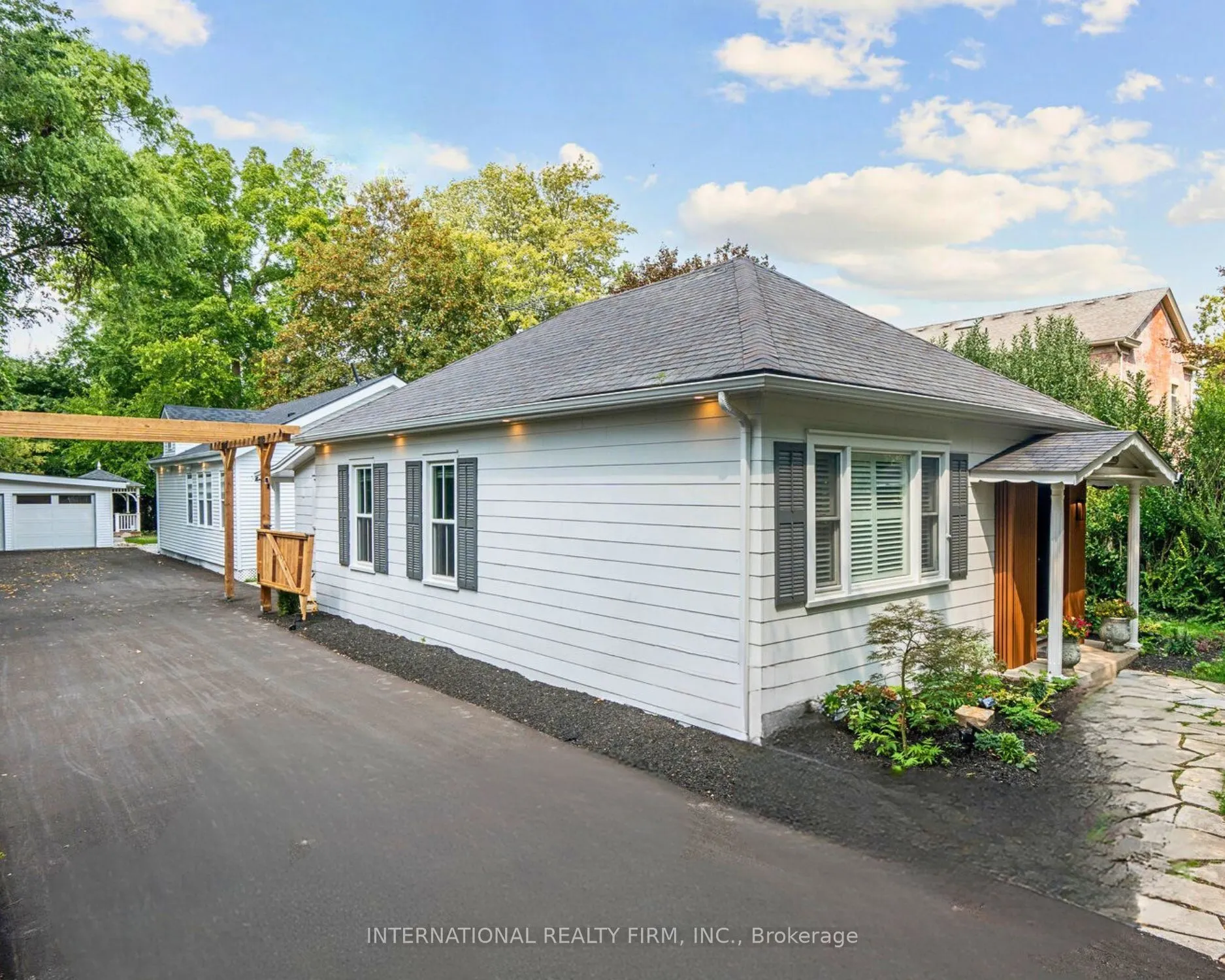 267 Davy Street
