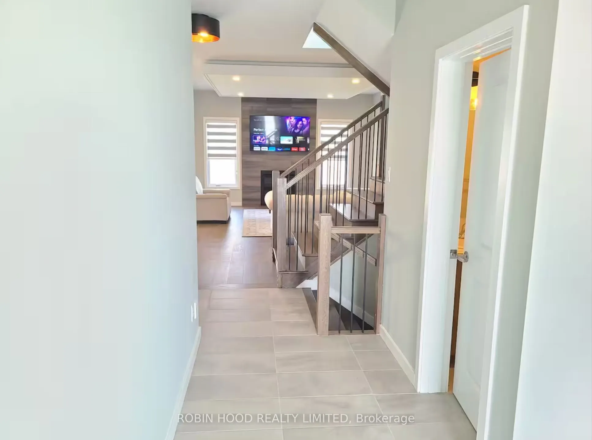 20 Rutile Street