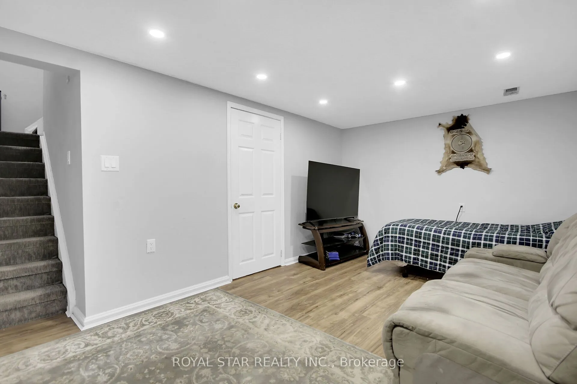 2761 Pimlico Crescent, #71