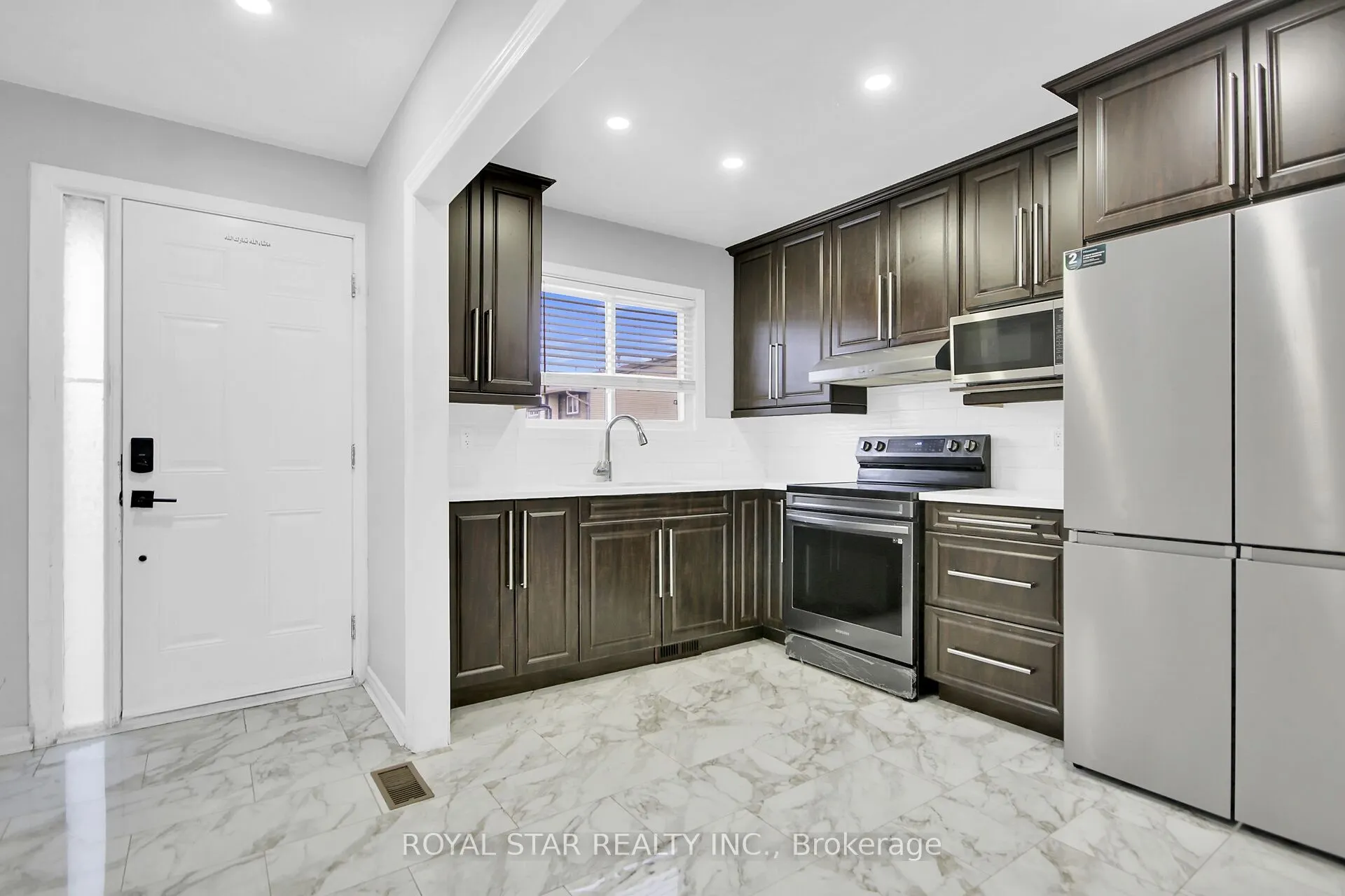 2761 Pimlico Crescent, #71