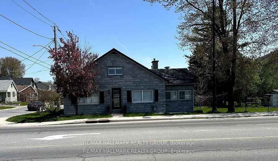 103 Wilson Street W