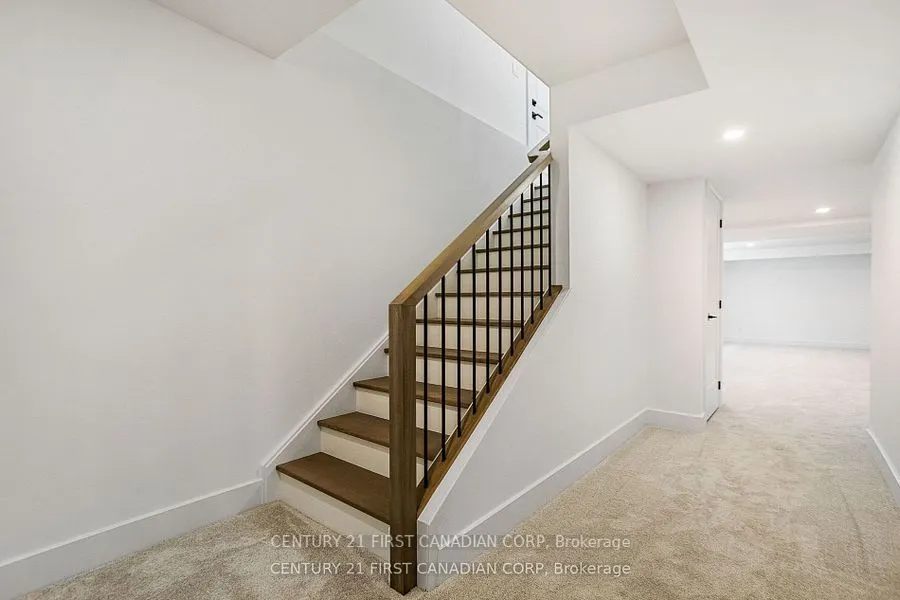 3871 BIG LEAF Trail