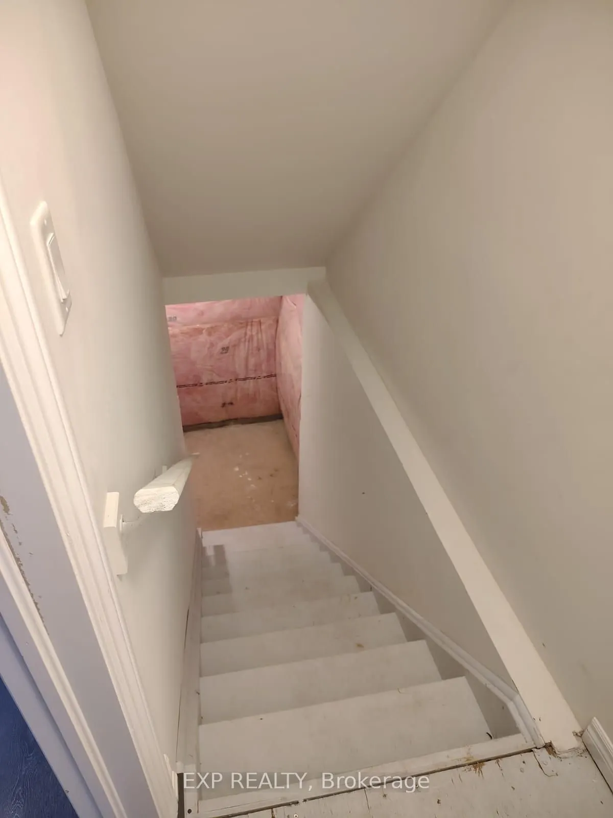 317 Forks Road E