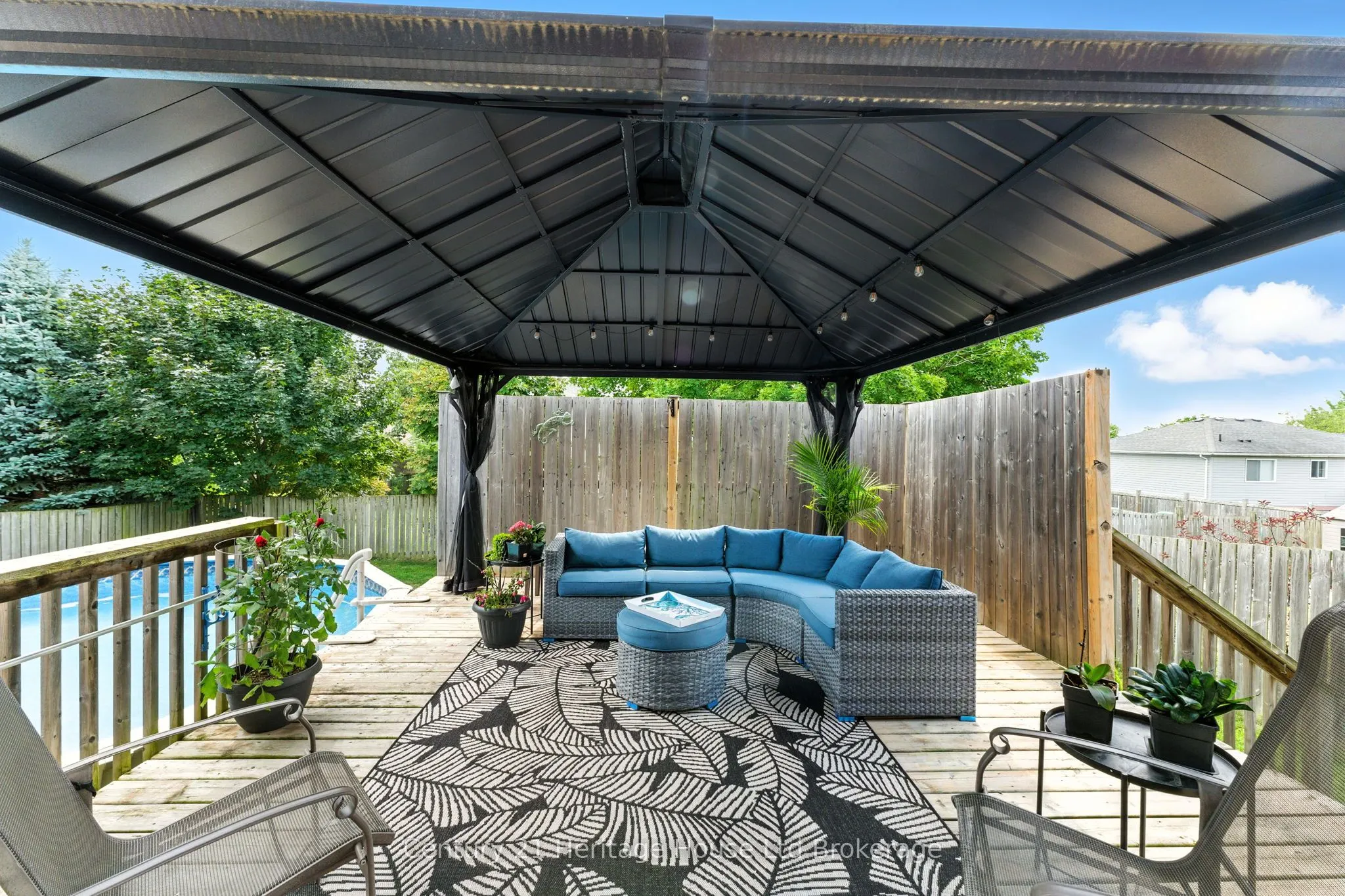 107 Applewood Street