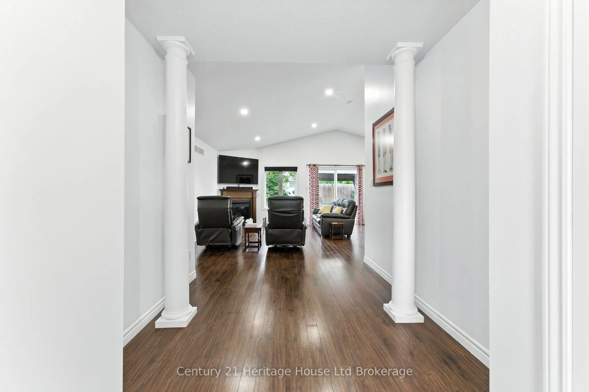 107 Applewood Street