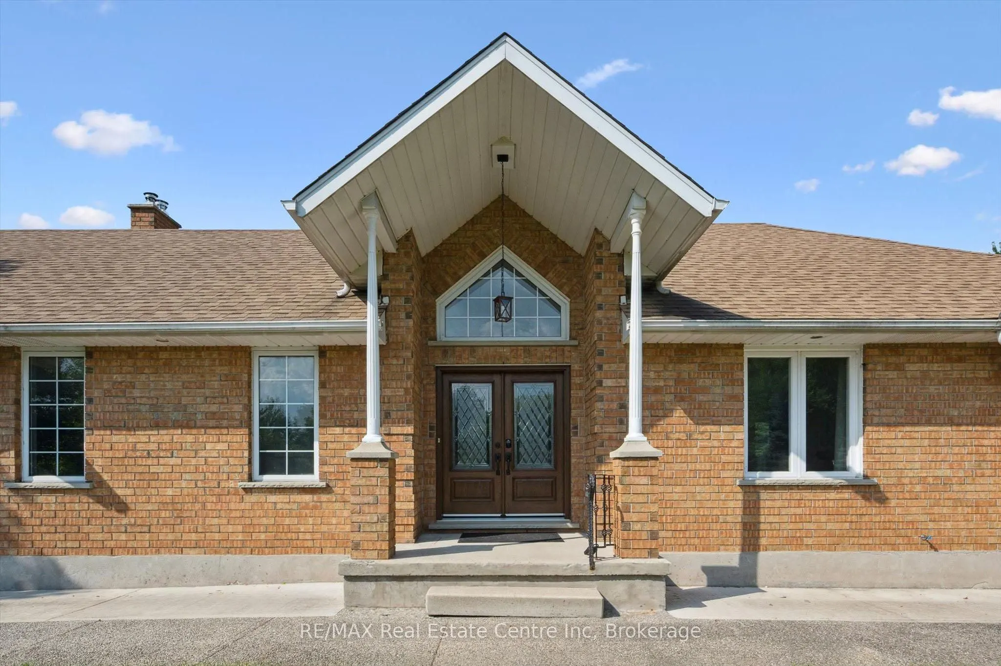 5044 WHITELAW Road