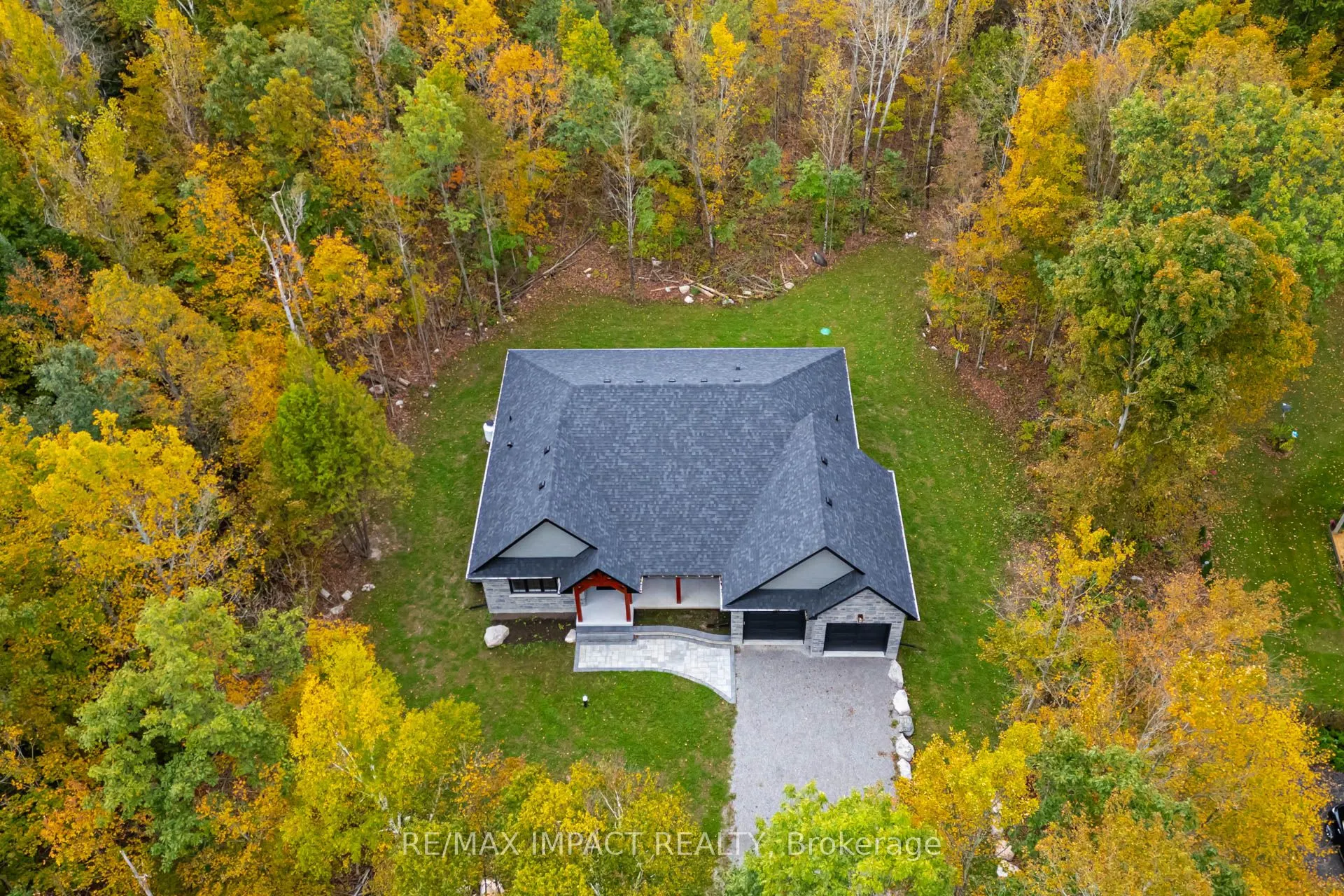 11 Maplewood Court