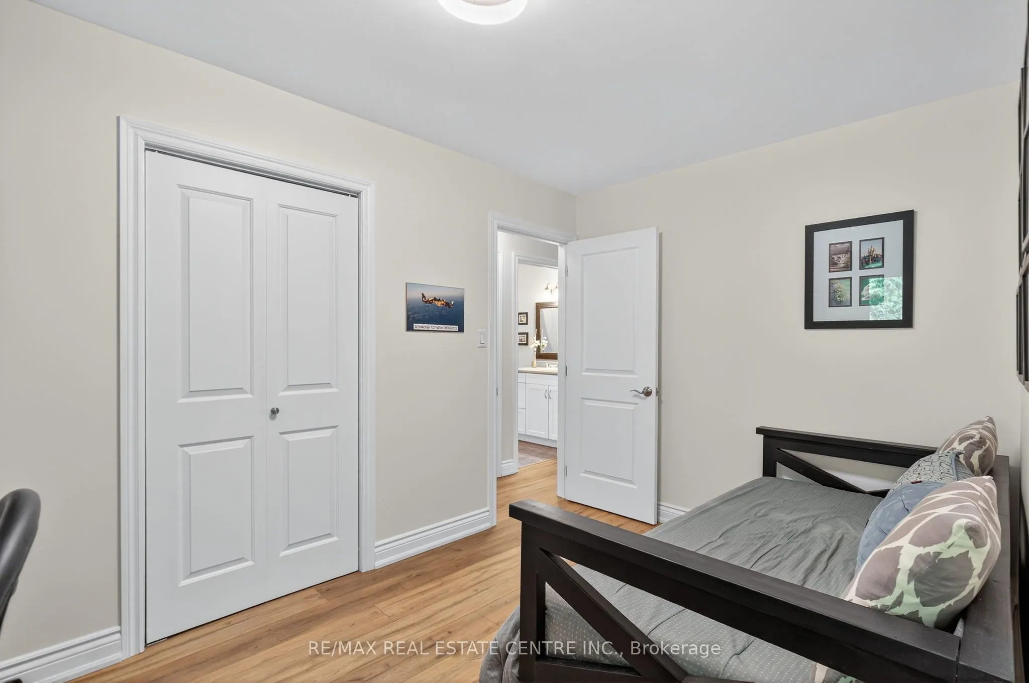 16 Cedar Lane