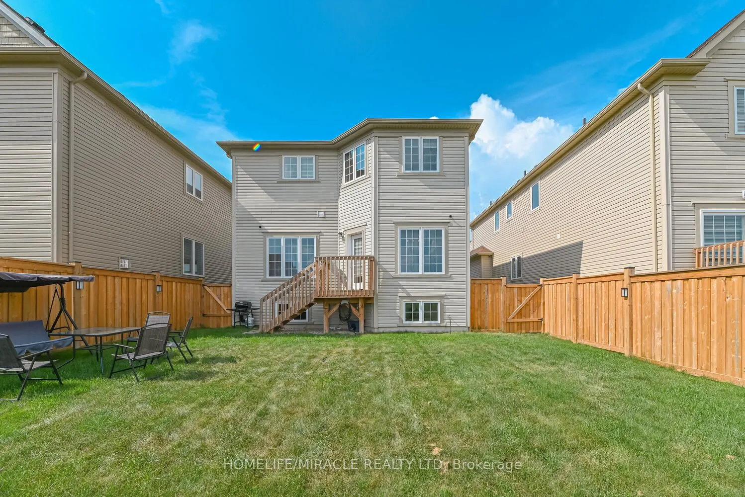443 Henderson Way