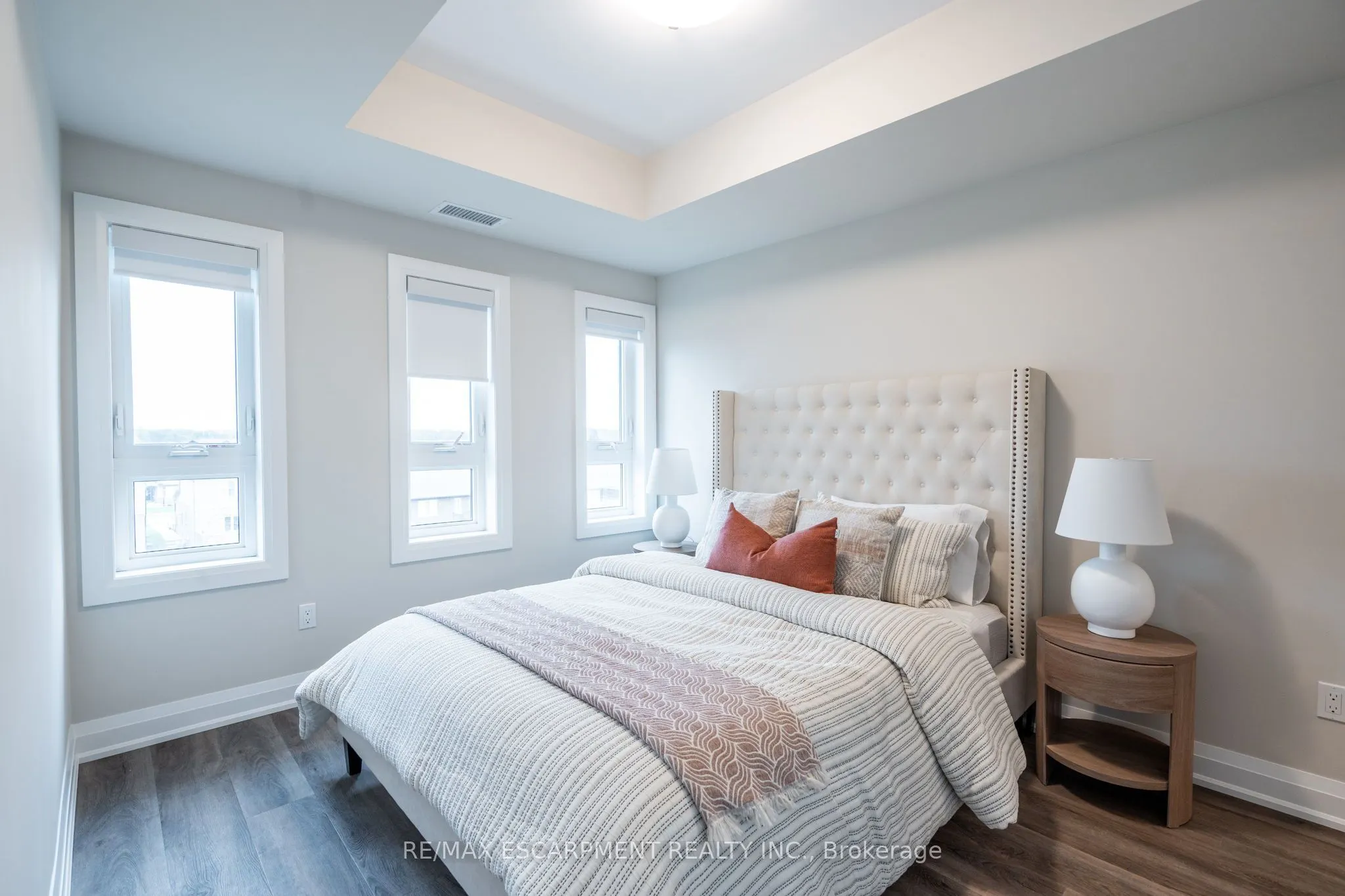 118 SUMMERSIDES Boulevard, #307
