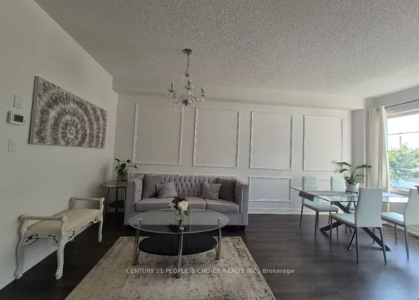 71 Riverwalk Drive N