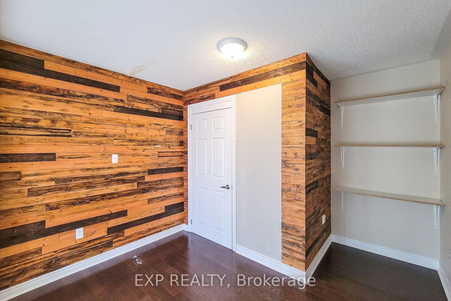 113 Keith Crescent
