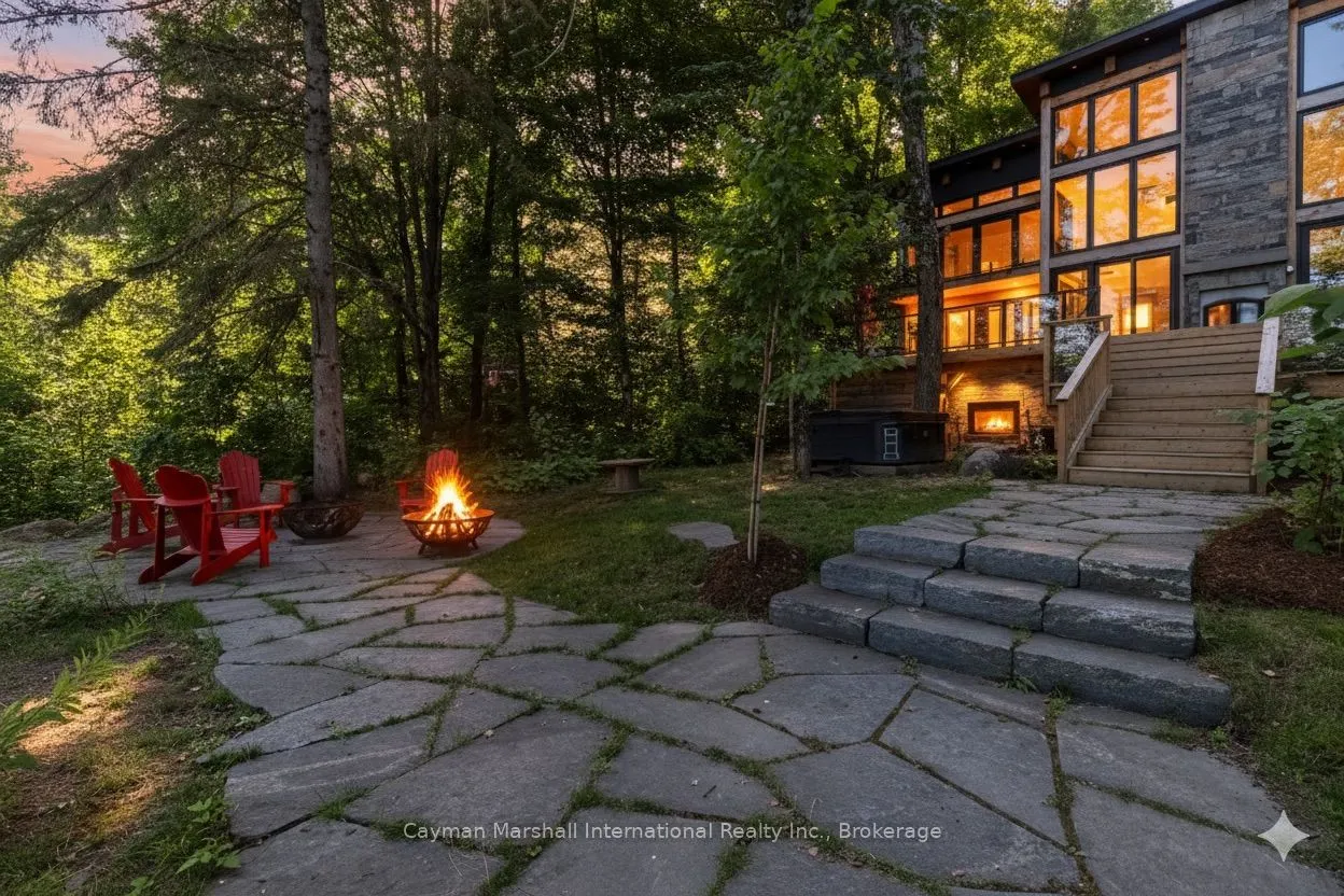1390 Rosseau Lake Road 1, #26