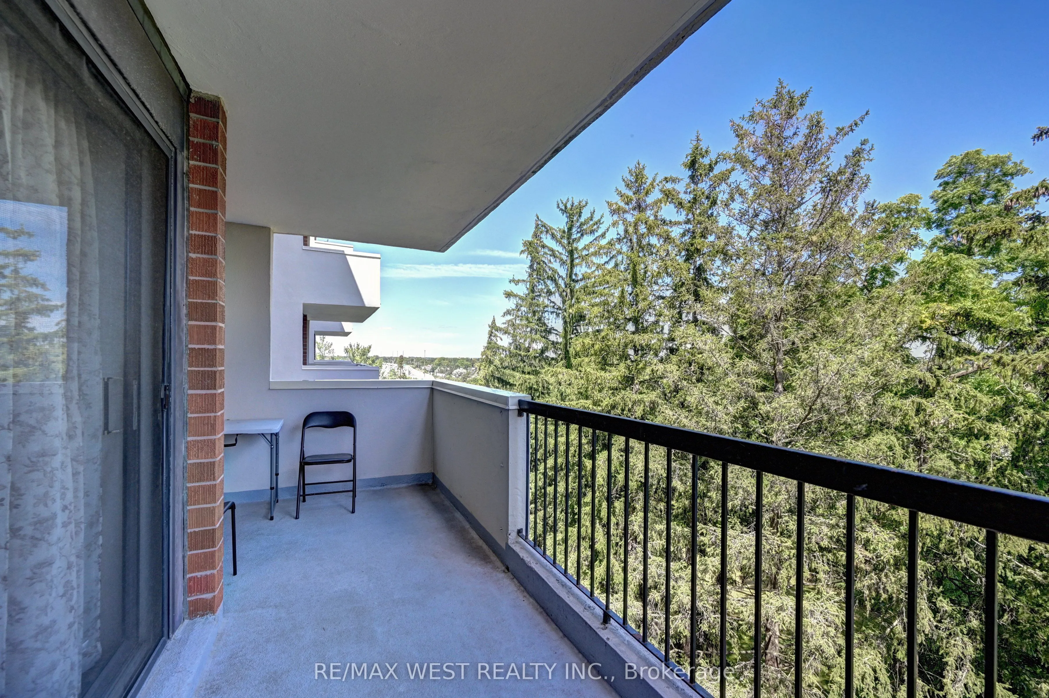 260 Sheldon Avenue N, #705
