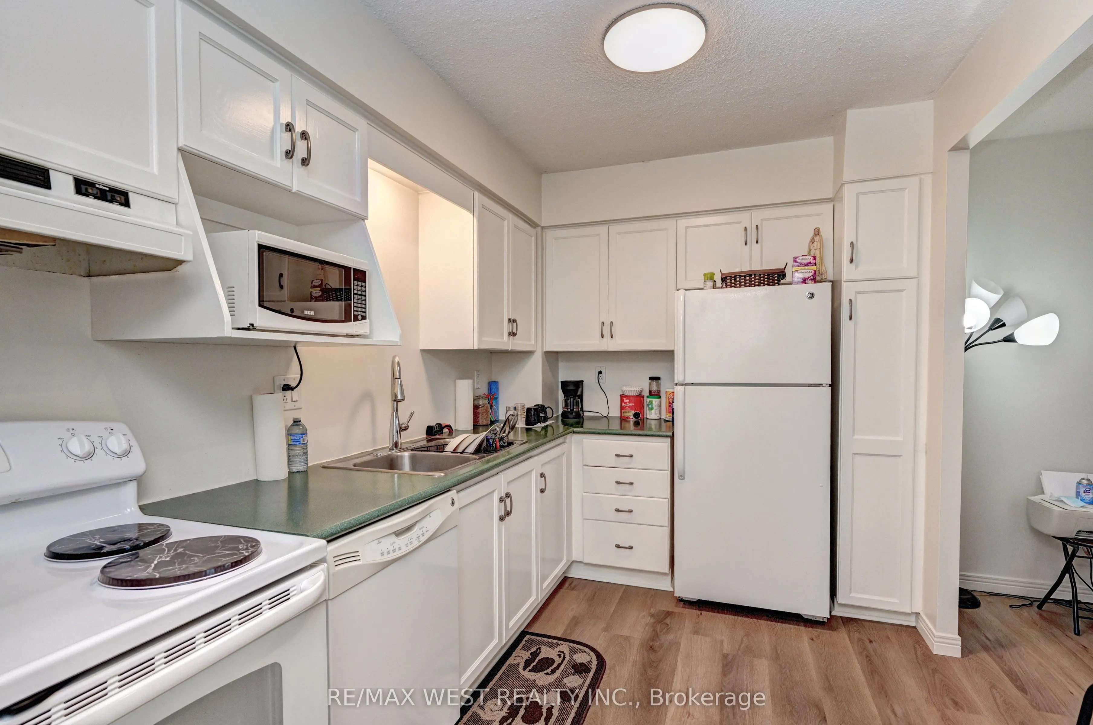 260 Sheldon Avenue N, #705
