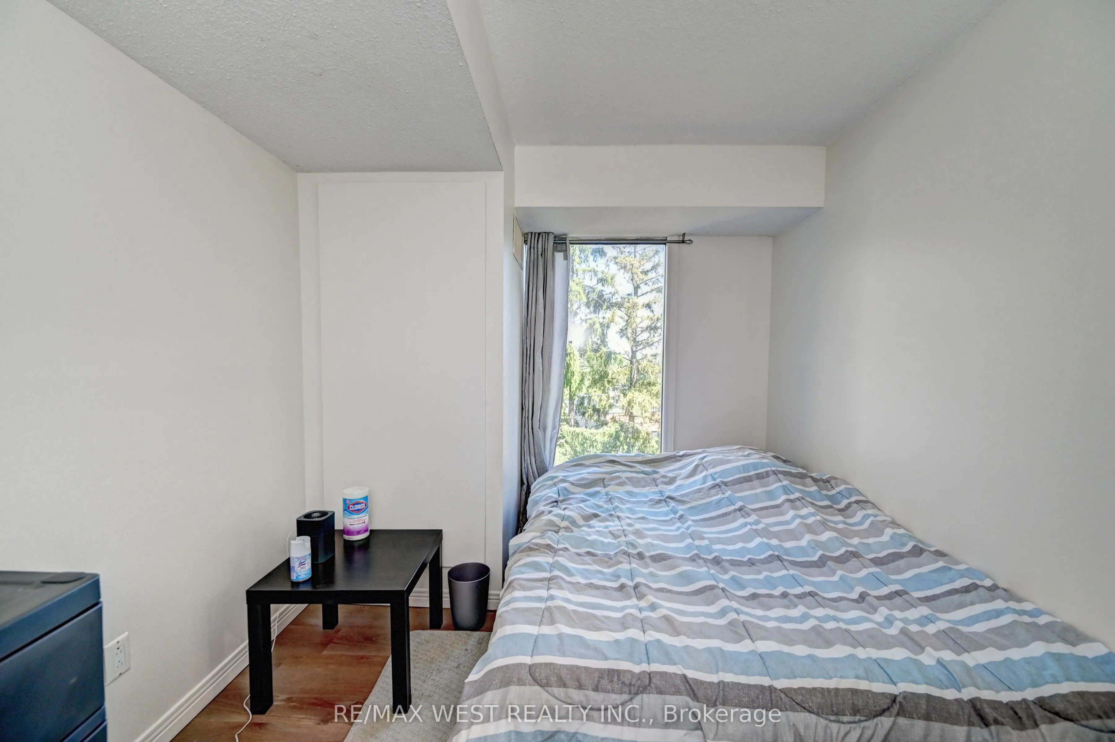 260 Sheldon Avenue N, #705