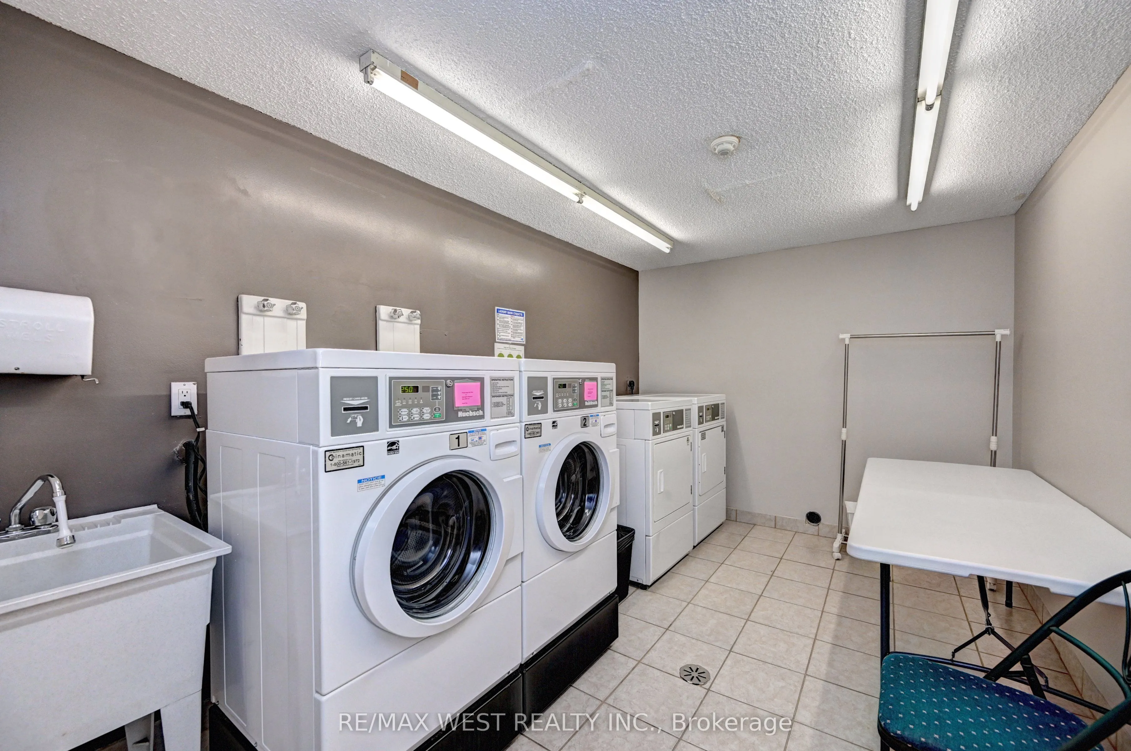 260 Sheldon Avenue N, #705