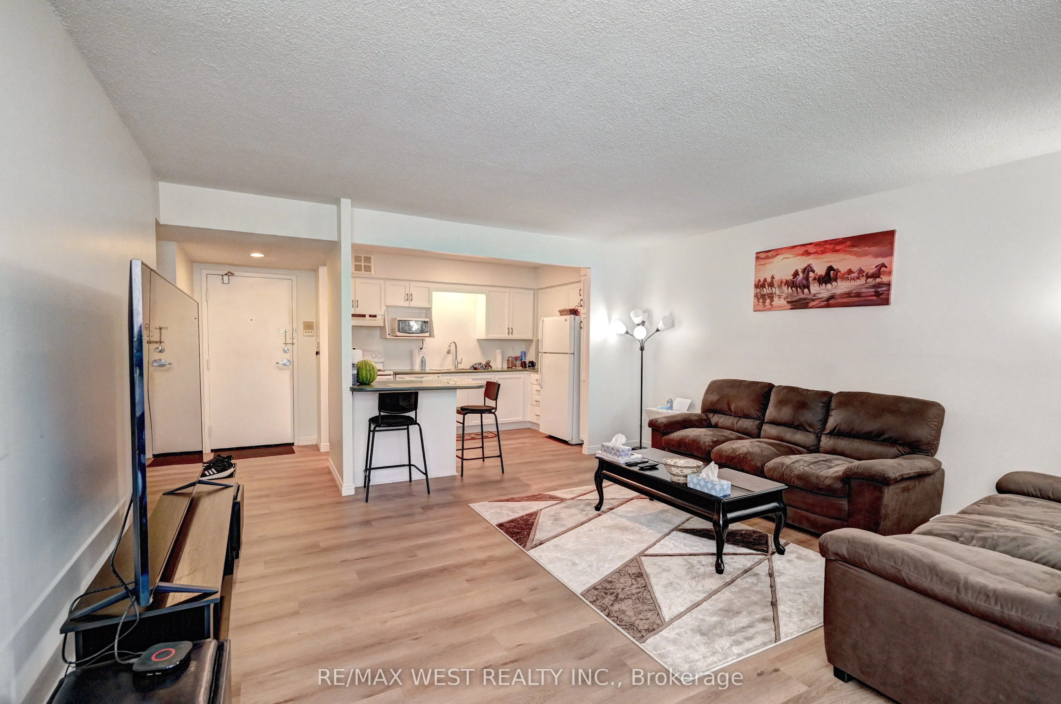 260 Sheldon Avenue N, #705