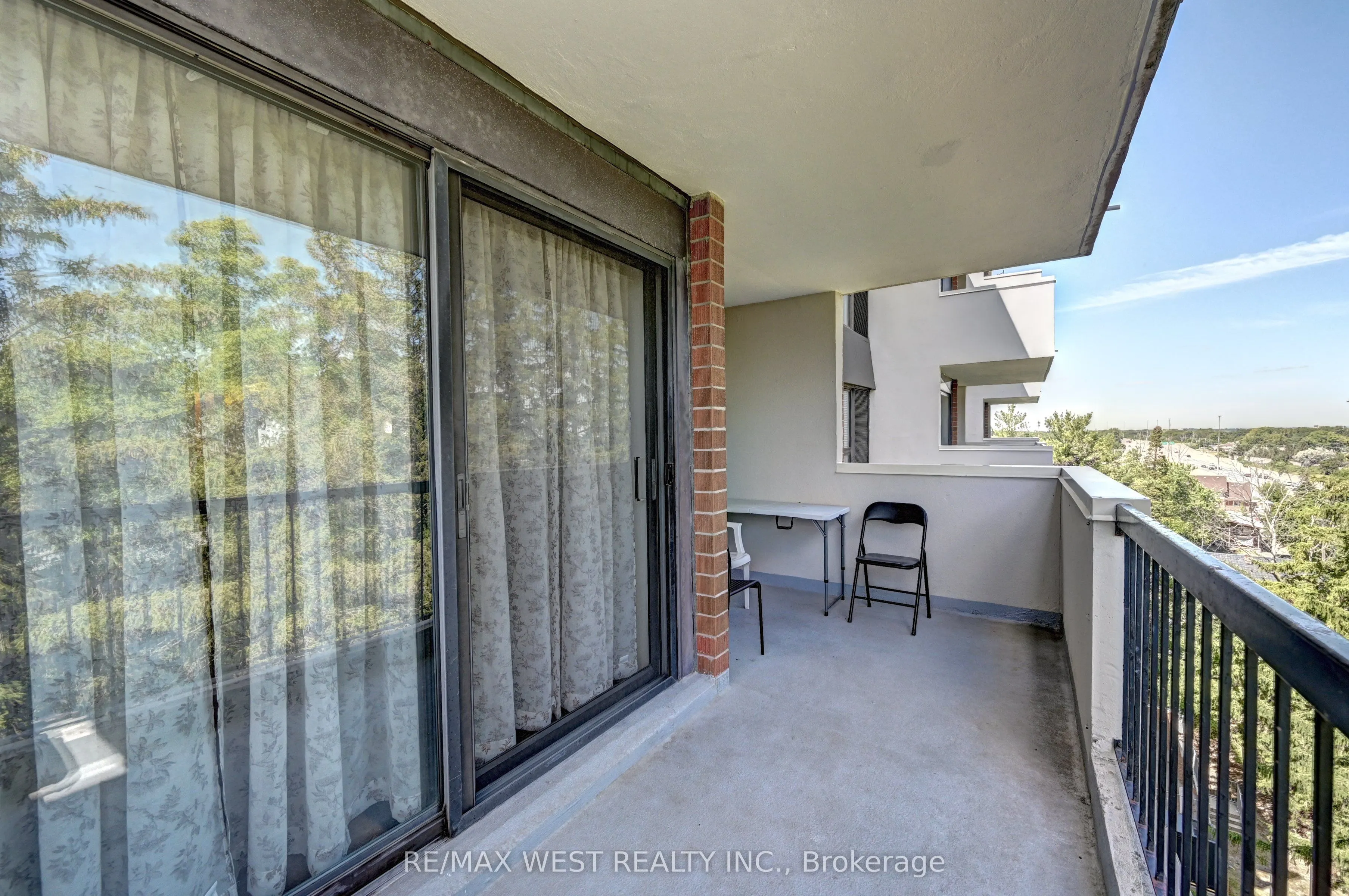 260 Sheldon Avenue N, #705
