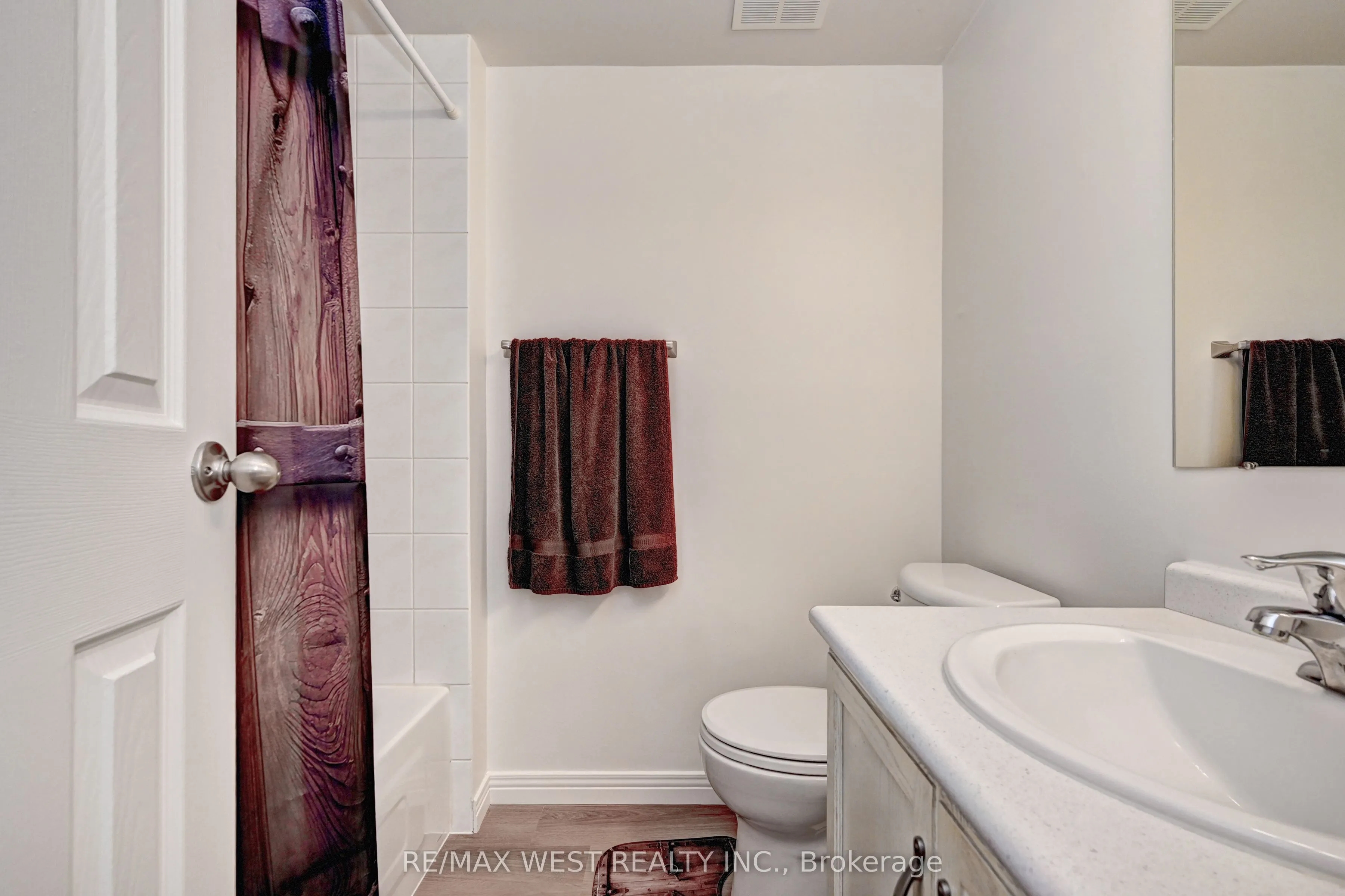 260 Sheldon Avenue N, #705