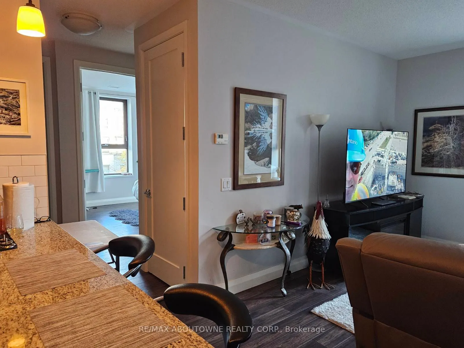 118 King Street E, #312