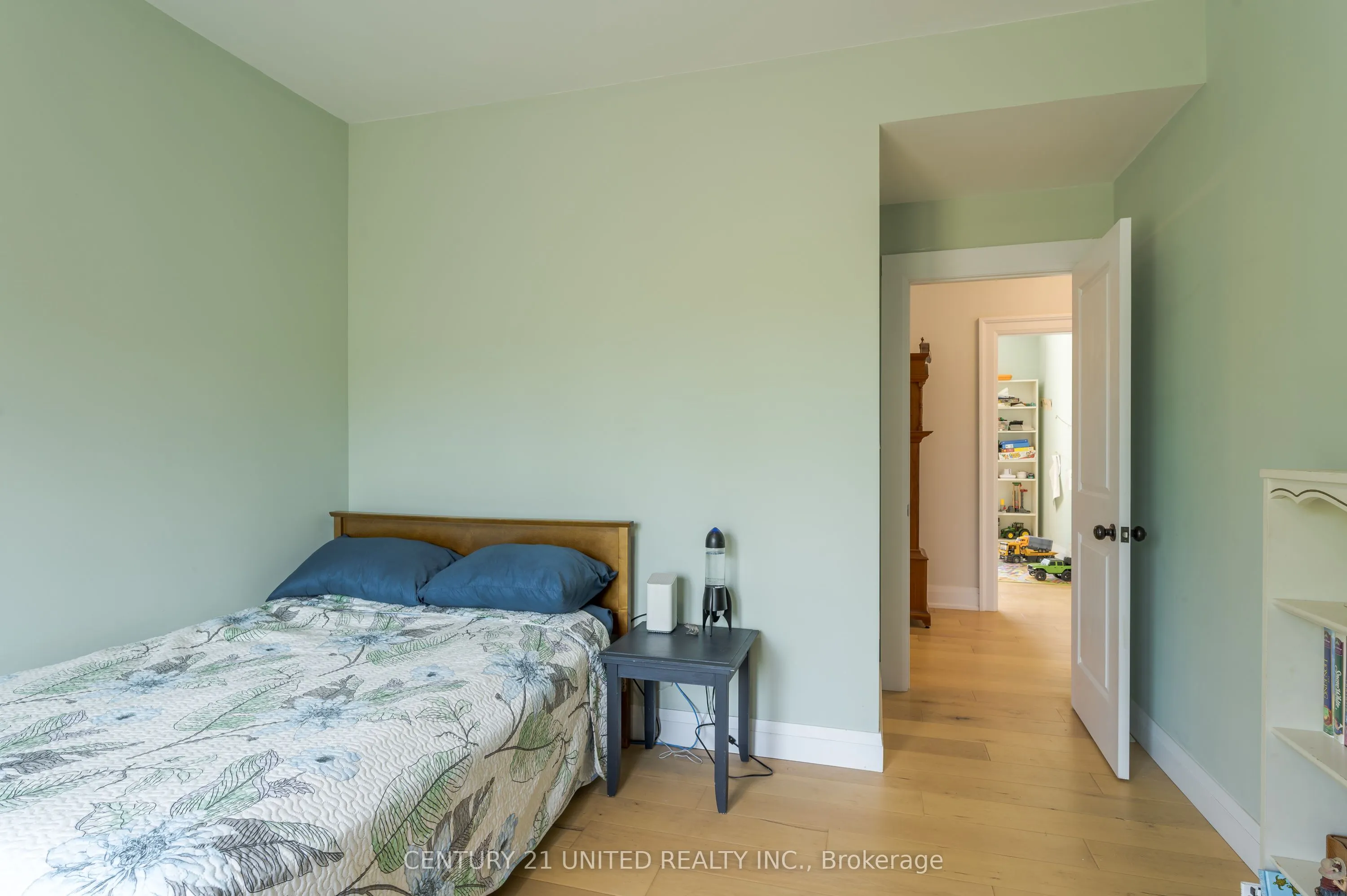 142 Hickory Beach Road