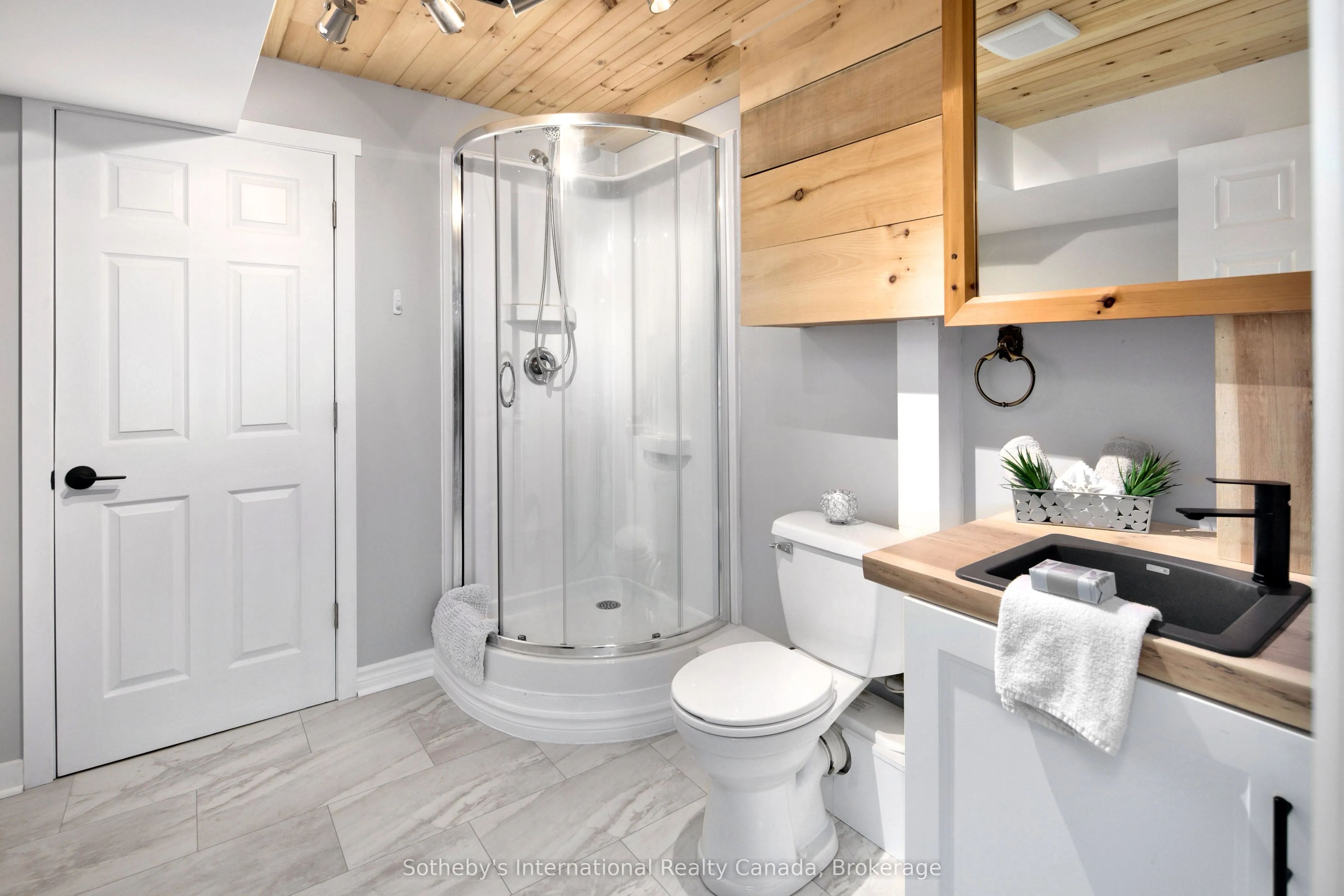 140 Greenfield Drive