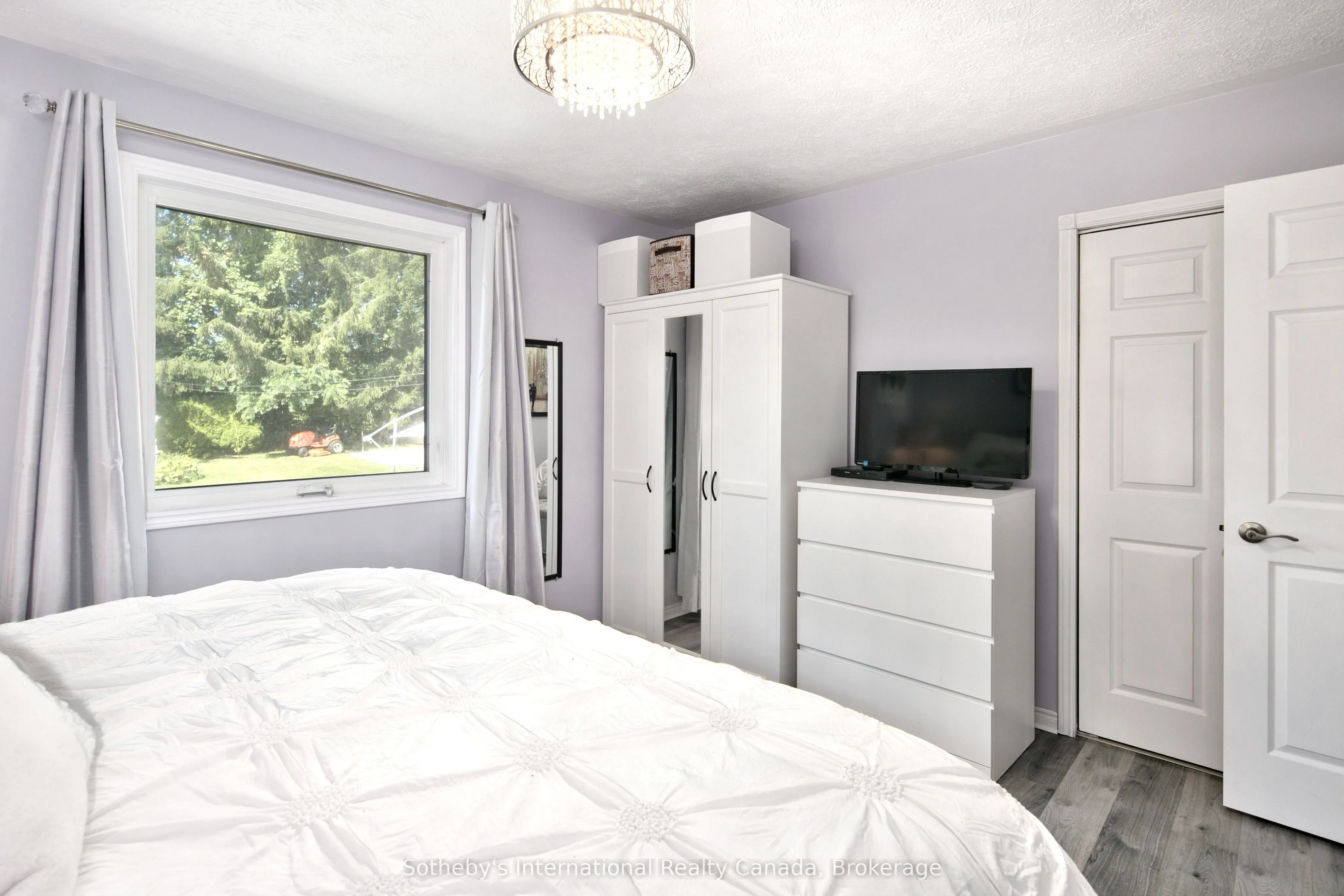 140 Greenfield Drive