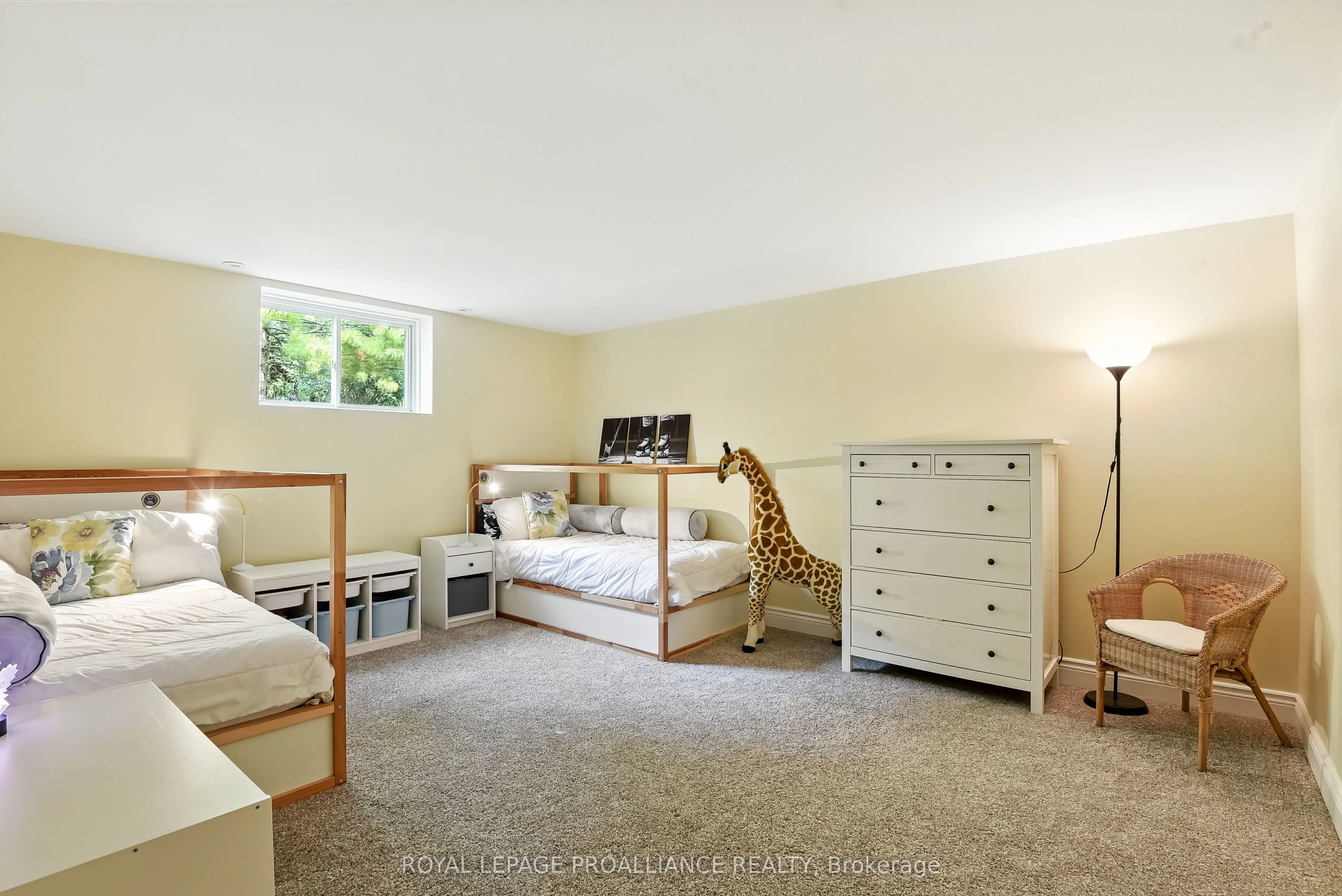 11 Mill Pond Court
