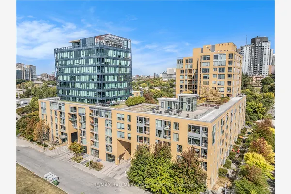 250 Lett Street, #PH1306