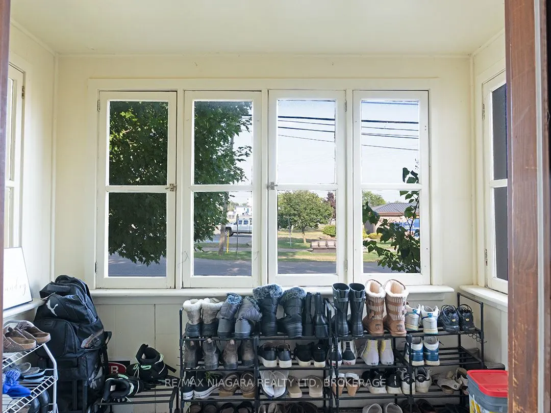 164 Mellanby Avenue