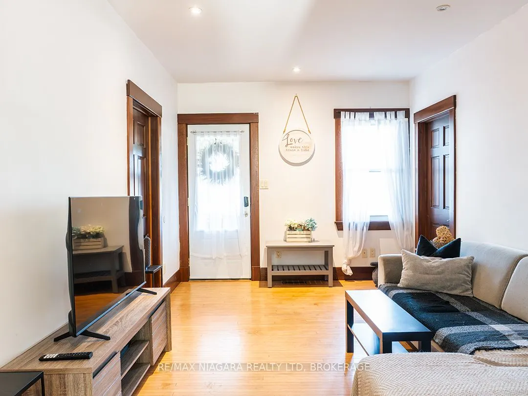 164 Mellanby Avenue