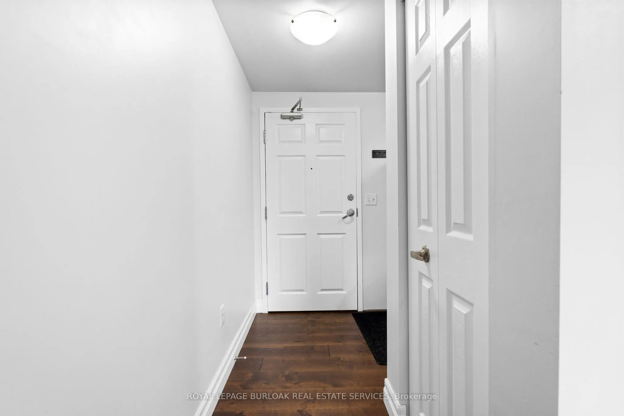 67 Kingsbury Square, #307