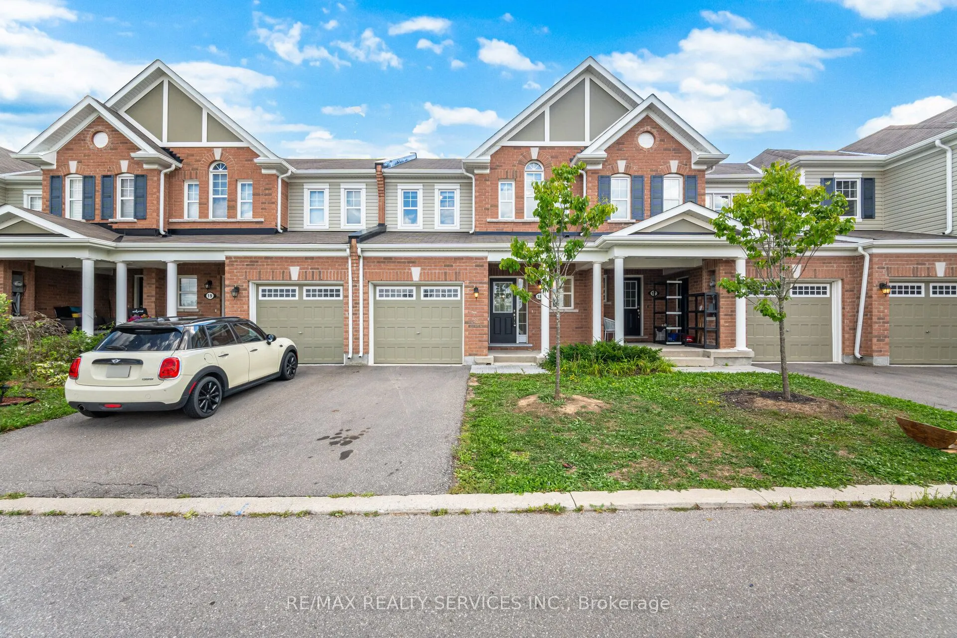 455 Guelph Avenue, #18